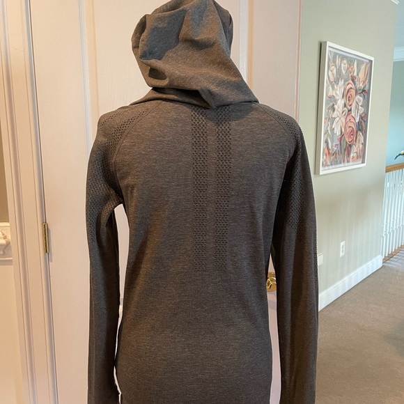Fabletics Kiley Jacket Gray M - Picture 4 of 8